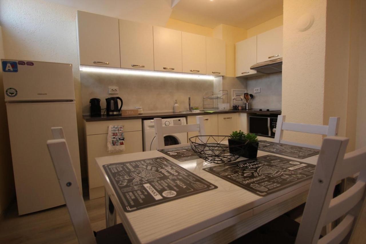 Apartment Happy Holiday Lazur ブルガス エクステリア 写真