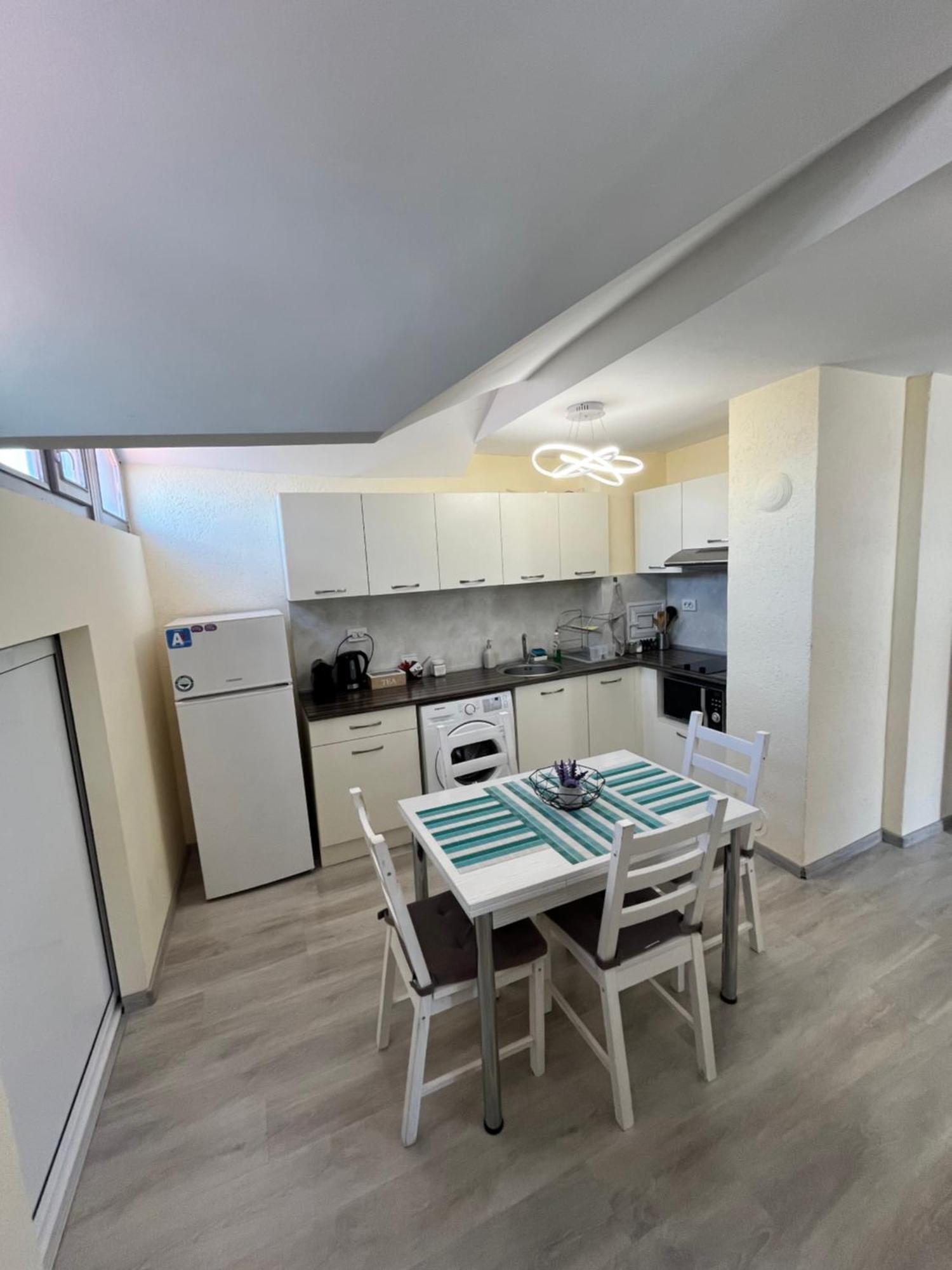 Apartment Happy Holiday Lazur ブルガス エクステリア 写真